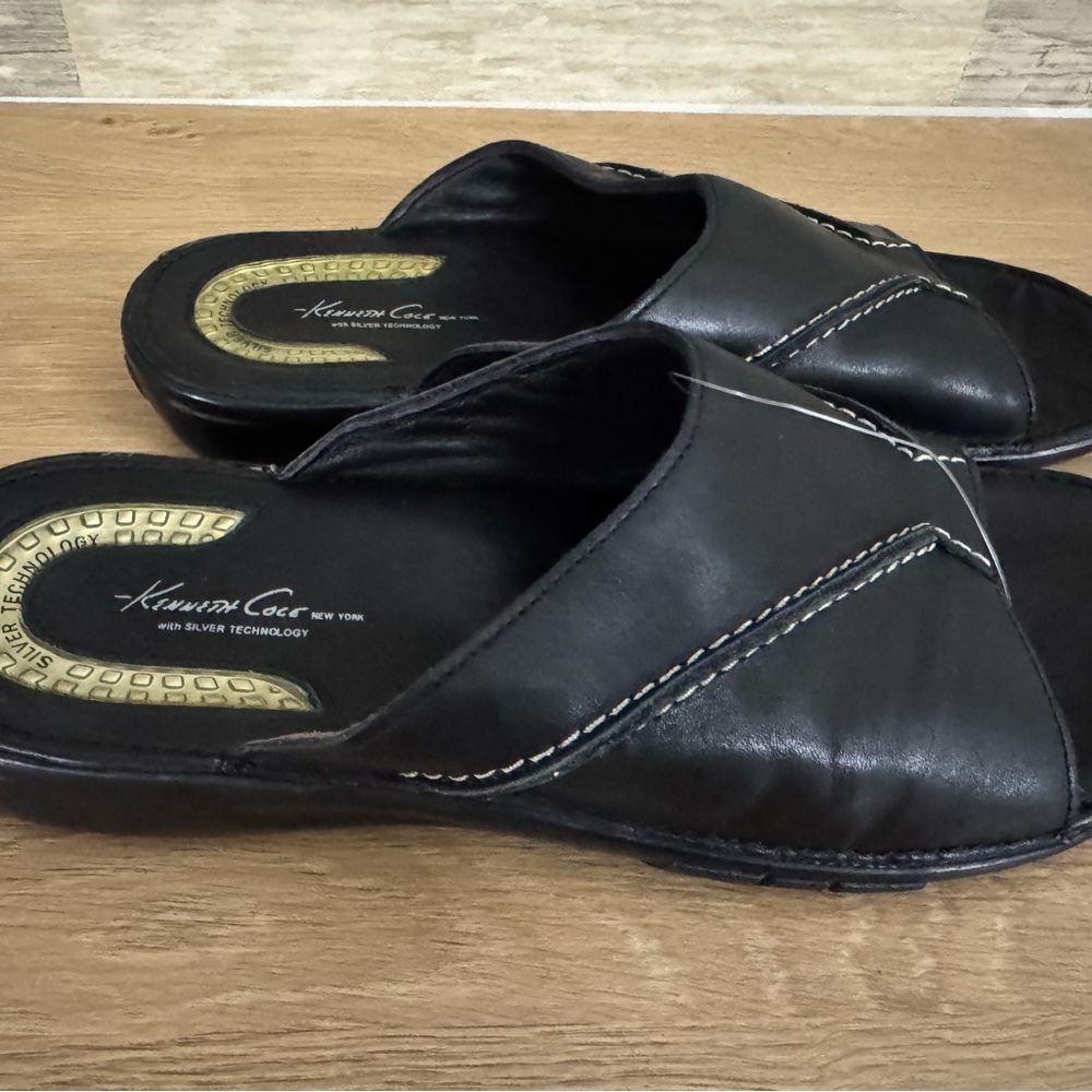 Kenneth Cole Men's Black Leather Slide Sandals